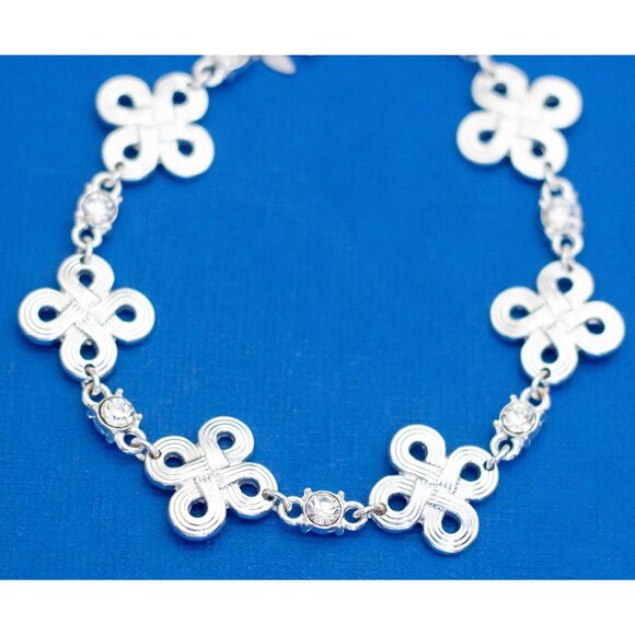 8 inch, Vintage Silver Tone Flower Spiral Diamond Rhinestone Bracelet by Avon D1 - Picture 2 of 3